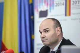 Preşedintele AEP: "Votul prin corespondenţă, un eşec. Vor fi iar cozi uriaşe la secţiile de votare din străinătate"