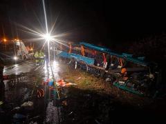 Accident înfiorător în Slovacia. 12 morți, printre care și elevi, după ce un autobuz s-a ciocnit de un camion