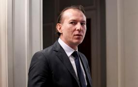 Ministrul Finanţelor anunţă că economia României a fost condusă cu două bugete