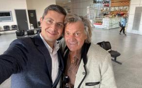 Dan Barna și Florin Piersic fac un selfie