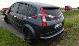 Ford Focus abandonat