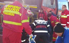 Patru pietoni, loviți de o mașină în timp se se aflau pe trotuar, în Brașov