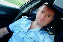 Mesaj emoționant pentru polițistul care a salvat o tânără dintr-un accident rutier