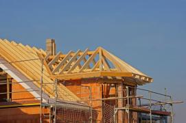 Un primar din Alba s-a amendat singur: "M-a pârât unul dintre vecini că mi-am schimbat acoperișul"