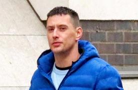 Fotbalistul bătăuş stă un an în închisoare