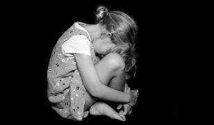 Fetiţa a fost dată afară de la grădiniţa din Craiova chiar de ziua ei