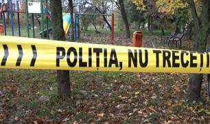 Poliţia anchetează împrejurările în care a murit fata din Botoşani