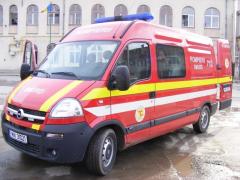 Muncitorul a căzut în gol de la o înălţime considerabilă