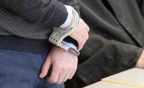 Italianul a vrut să-i bată şi pe carabinieri