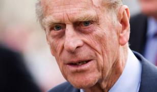 Imagine reprezentativă cu Prinţul Philip