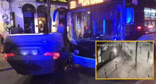 Mașina răsturnată și autobuzul lovit pe Calea Dorobanți