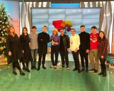 Elevii unei şcoli din Pitești cer ajutor pentru a încheia un proiect ambițios: o bibliotecă electronică