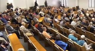 Doi credincioși, împușcați mortal într-o biserică din Texas