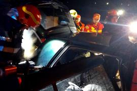 Salvatorii intervin la faţa locului, după accidentul mortal din Drăganu