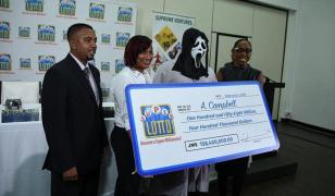 Câştigătorul Loto s-a deghizat pentru a nu fi recunoscut de rude