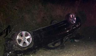 Un tânăr cu permis abia luat şi o adolescentă de 17 ani, pe patul de moarte, după un accident, în Prahova