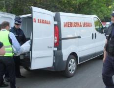 La priveghiul fratelui, un bărbat din Suceava şi-a pierdut şi soţia. Femeia a murit în drum spre priveghi