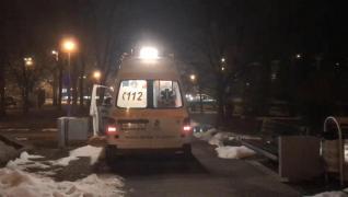 Un bătrân s-a spânzurat într-un parc din Baia Mare, cu lesa câinelui, după ce fiica sa nu l-ar fi primit în vizită (Video)