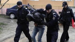 Un tânăr din Buzău i-a violat soţia unui prieten, în contul unei datorii. Intrat în casă, l-a făcut KO pe soţ şi a intrat peste femeie, care dormea