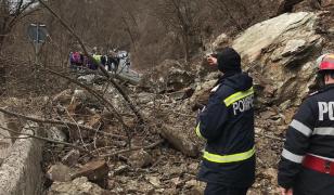 Trafic blocat lângă Bocşa