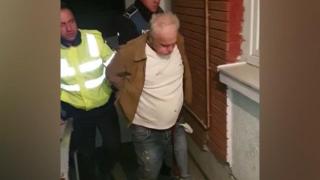 Violatorul Fentzel Iulian dus la secția de poliție