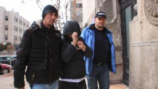 Autorul incendiului din apartamentul în care a murit tânăra din Buzău, arestat şi acuzat de omor calificat (Video)