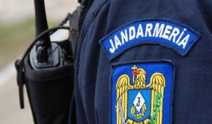 Un jandarm din Dâmboviţa şi-a bătut soţia de Dragobete