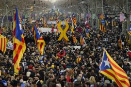 Alertă MAE pentru românii din Spania. Demonstraţii masive în Barcelona