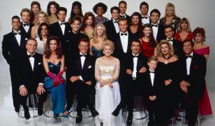 Fanii serialului 'Tânăr şi neliniştit' sunt în doliu. Actorul Kristoff St John a fost găsit mort în casă