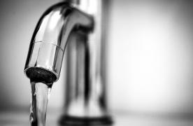 Apa Nova a primit amendă maximă pentru calitatea apei potabile din Bucureşti