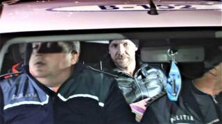 Matteo Politi, declaraţii halucinante în faţa poliţiştilor. Falsul chirurg italian spune că a operat în teatre de operaţiuni