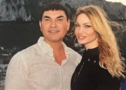 Valentina Pelinel a născut. Gemenele lui Cristi Borcea au venit pe lume în această dimineaţă