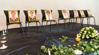 Piloţii şi ceilalţi membrii ai echipajului avionului prăbuşit