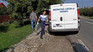 Femeia dispărută din Argeş găsită moartă, de un bărbat care mergea să se călugărească, lângă Mănăstirea Curtea de Argeş