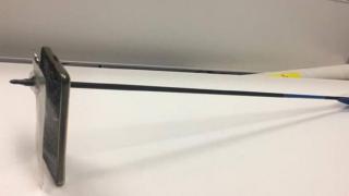 Săgeată în telefon