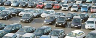 Parcul auto din România are un număr record de autoturisme în circulaţie
