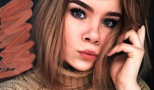 O fată de 14 ani a murit după ce şi-a scăpat telefonul în cadă, în timp ce făcea baie