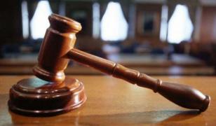 Profesor din Bistriţa, condamnat la închisoare cu executare după ce a lovit doi elevi