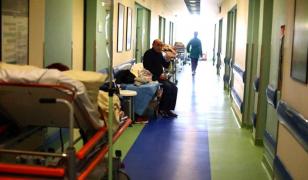 Avorturi la cerere, interzise în mai multe spitale din ţară din motive religioase