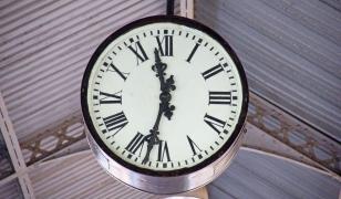 Ora de vara 2019. Când dăm ceasurile cu o oră înainte