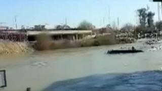 Scenă din operațiunea de salvare a pasagerilor de pe feribot