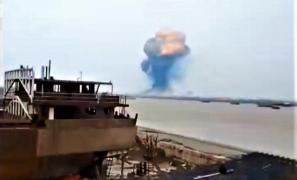 64 de morţi şi 600 de răniţi, după ce un combinat chimic din China a sărit în aer. Cutremur după explozie (Video)