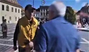Bătaie la Braşov, cu pumni şi picioare, la manifestarea organizată de PSD (Video)
