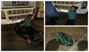 Doi şoferi români prinşi la furat de motorină