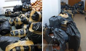 Român vine în țară cu haine și parfumuri valorând o avere, rămâne fără ele în Vama Giurgiu