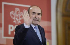 Tudorel Toader, la dezbaterea moţiunii împotriva sa: "Îmi asum ceea ce am făcut eu"