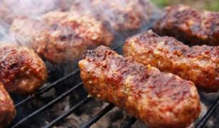 Mici cu salmonella, descoperiţi în mai multe magazine din ţară