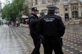 5 tineri prinşi când se drogau, într-un parc din Timişoara: "care-i baiu’, că nu facem rău nimănui?"