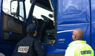 Şofer român mort de beat, în Franţa