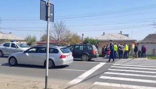 Copil de 10 ani în comă, spulberat pe trecere de o şoferiţă de 70 de ani, la Bacău